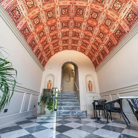 Palazzo Vergine - By Inside Salento 3*