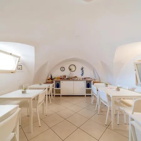 Palazzo Vergine - By Inside Salento לינה וארוחת בוקר גאליפולי
