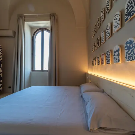 فندق مبيت وإفطار Palazzo Vergine - By Inside Salento غالّيبولي