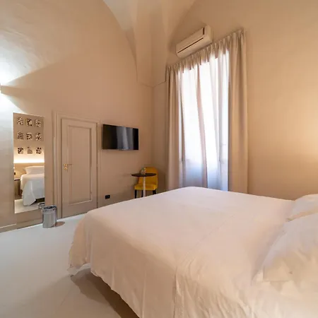 לינה וארוחת בוקר Palazzo Vergine - By Inside Salento